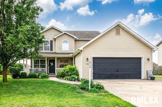 1408 W CLOVERDALE Road, Chillicothe, IL 61523
