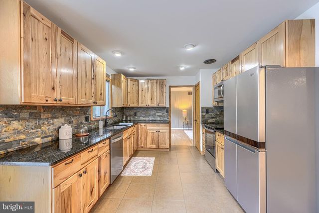 8 MANOR BROOK RD, Monkton, MD 21111