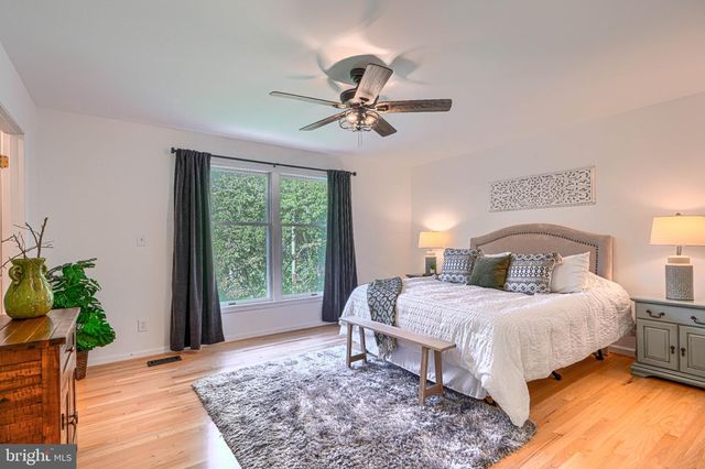 8 MANOR BROOK RD, Monkton, MD 21111