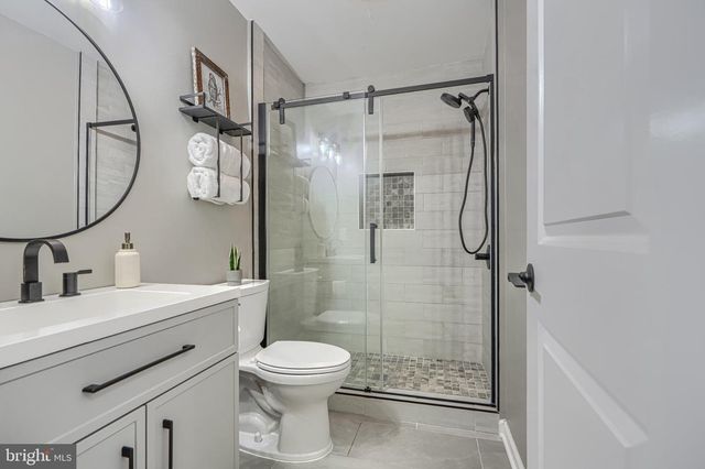 8 MANOR BROOK RD, Monkton, MD 21111