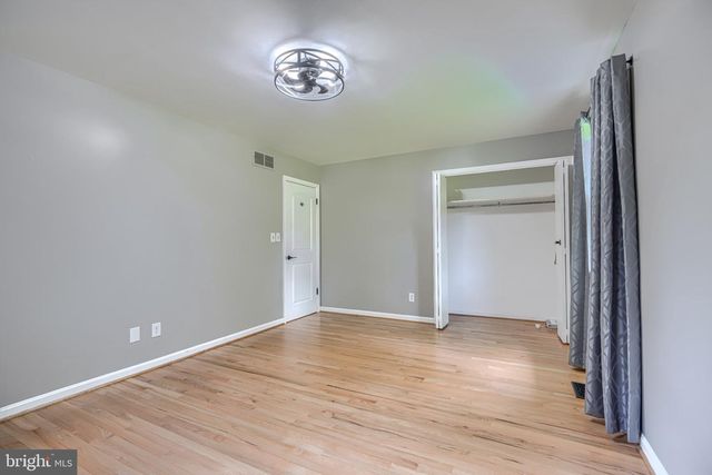 8 MANOR BROOK RD, Monkton, MD 21111
