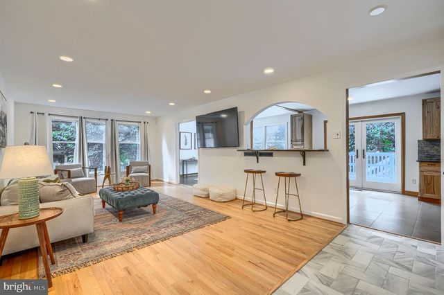 8 MANOR BROOK RD, Monkton, MD 21111