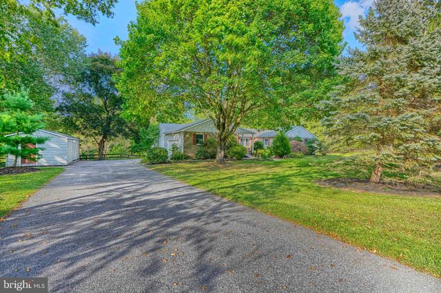 8 MANOR BROOK RD, Monkton, MD 21111