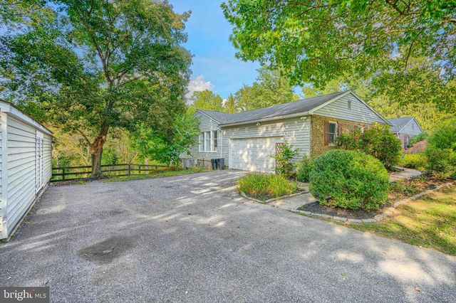 8 MANOR BROOK RD, Monkton, MD 21111