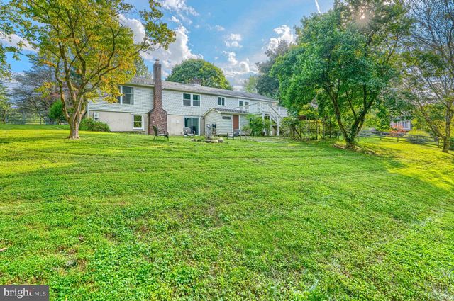 8 MANOR BROOK RD, Monkton, MD 21111