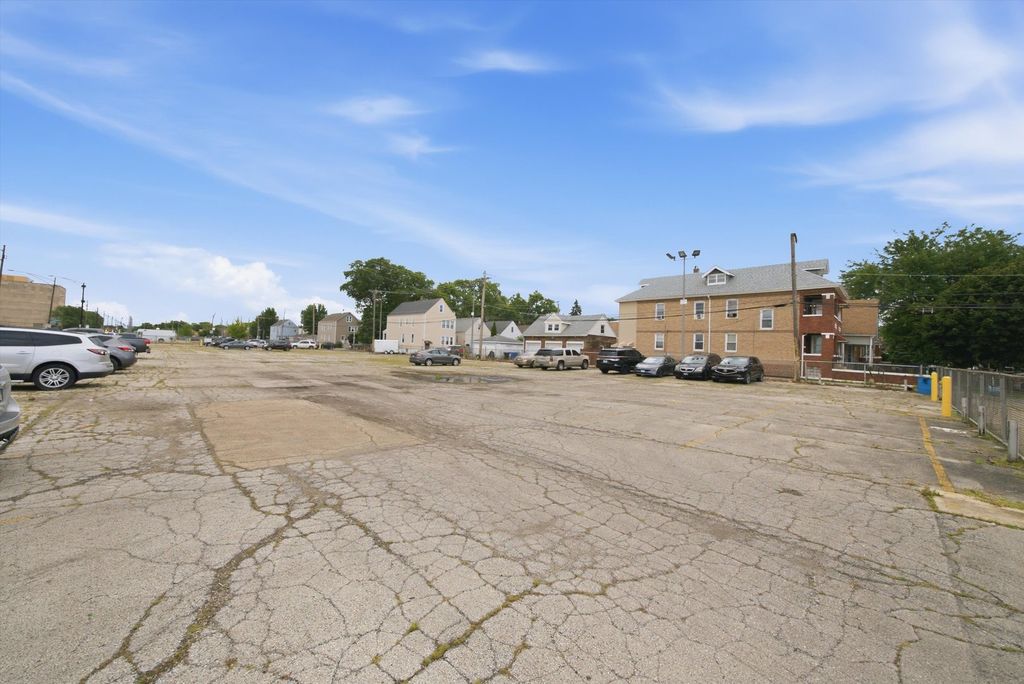 3101-3125 W 51st Street, Chicago, IL 60632 — photo 4