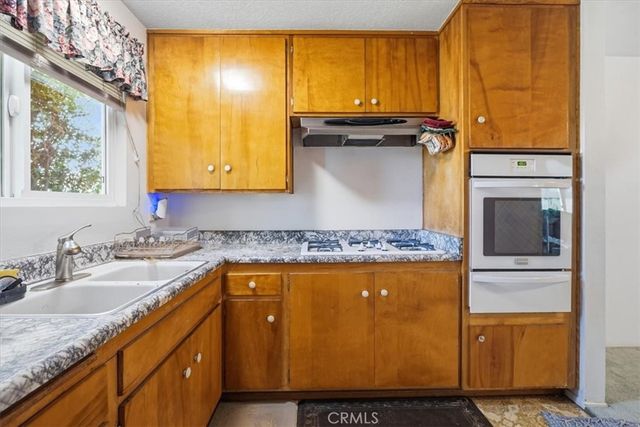 8511 Avalon Court, Rancho Cucamonga, CA 91701