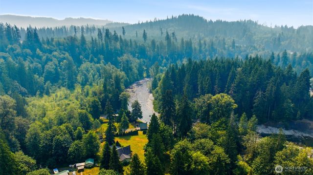 20412 133rd Street NE, Granite Falls, WA 98252