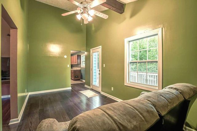 1254 Woodleigh Road SW, Marietta, GA 30008
