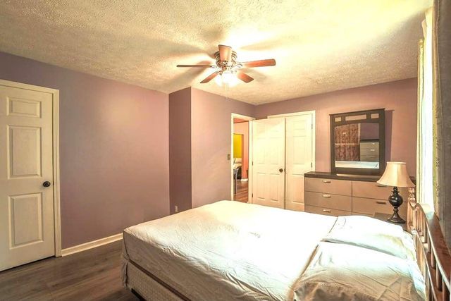 1254 Woodleigh Road SW, Marietta, GA 30008
