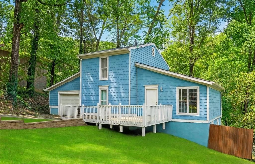 1254 Woodleigh Road SW, Marietta, GA 30008