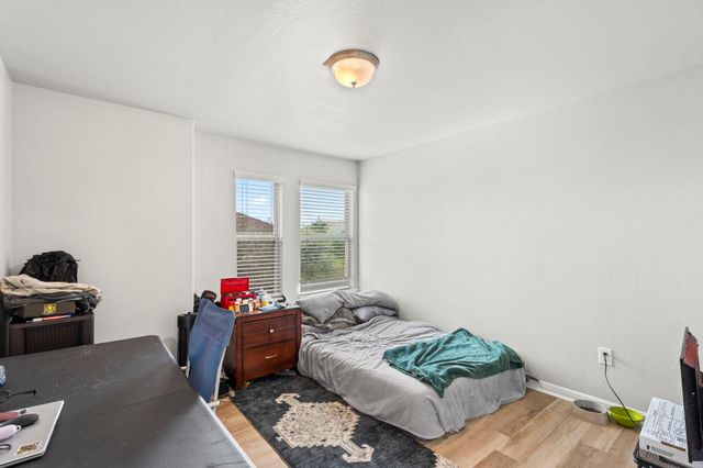 424 Wapiti RD, Buda, TX 78610