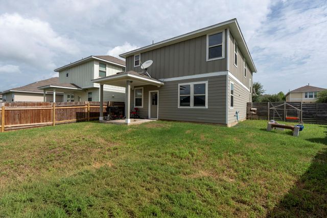 424 Wapiti RD, Buda, TX 78610