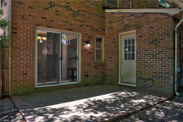 398 Deputy Ln Unit F, Newport News, VA 23608