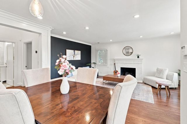 740 Alameda De Las Pulgas, Redwood City, CA 94061