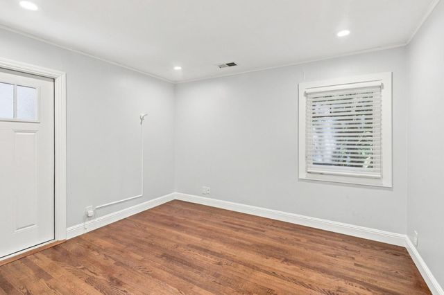 740 Alameda De Las Pulgas, Redwood City, CA 94061