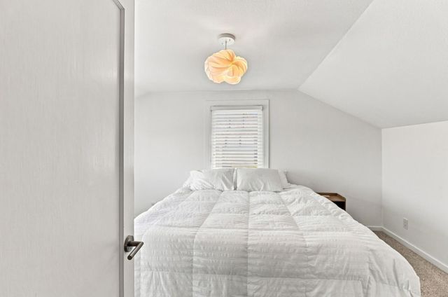 740 Alameda De Las Pulgas, Redwood City, CA 94061