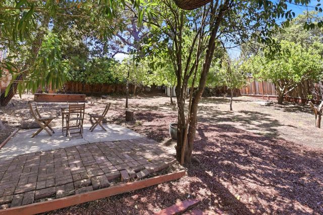 740 Alameda De Las Pulgas, Redwood City, CA 94061