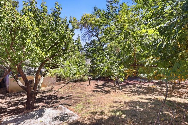 740 Alameda De Las Pulgas, Redwood City, CA 94061