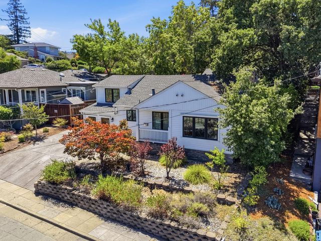 740 Alameda De Las Pulgas, Redwood City, CA 94061