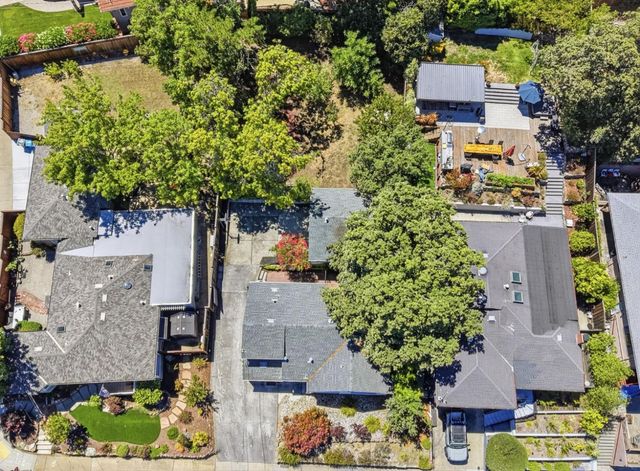 740 Alameda De Las Pulgas, Redwood City, CA 94061