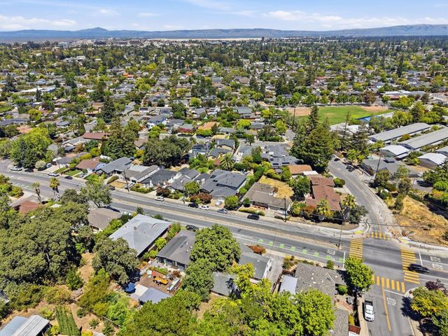 740 Alameda De Las Pulgas, Redwood City, CA 94061