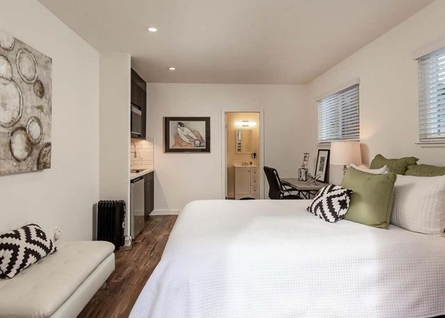 740 Alameda De Las Pulgas, Redwood City, CA 94061