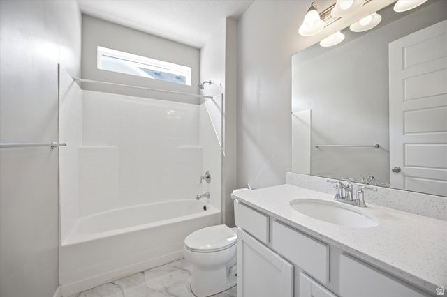 6158 N BOULTER PEAK LN, Eagle Mountain, UT 84005