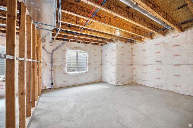 6158 N BOULTER PEAK LN, Eagle Mountain, UT 84005