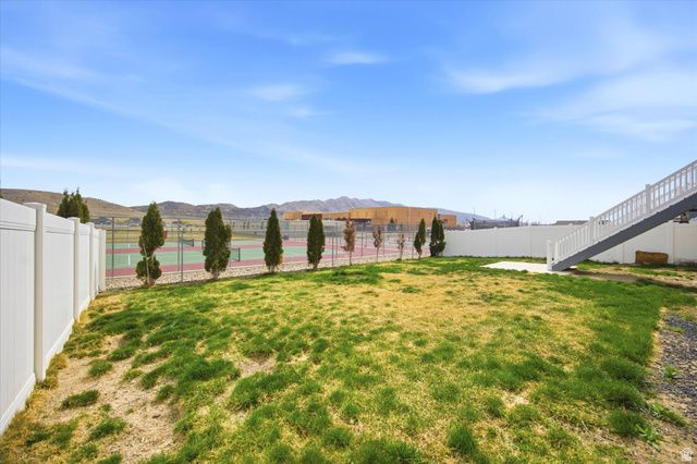 6158 N BOULTER PEAK LN, Eagle Mountain, UT 84005