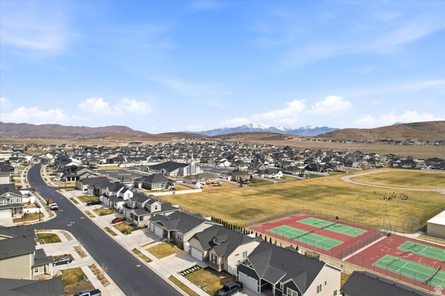 6158 N BOULTER PEAK LN, Eagle Mountain, UT 84005