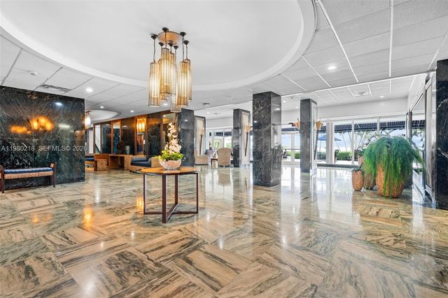 500 Bayview Dr 325, Sunny Isles Beach, FL 33160