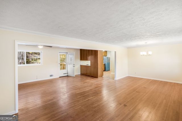 3924 Barr Circle, Tucker, GA 30084