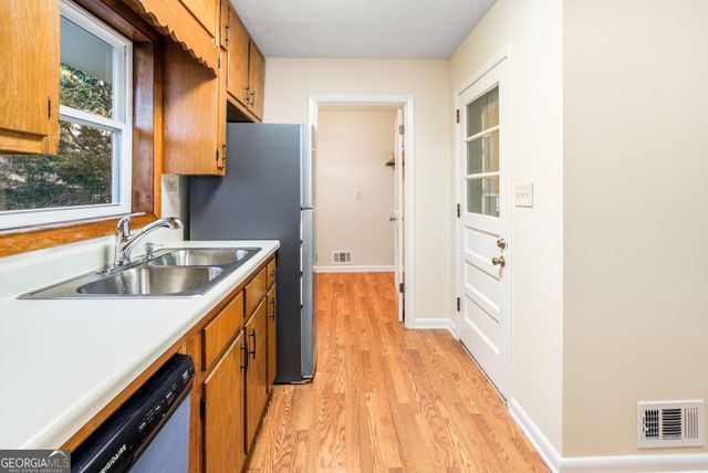 3924 Barr Circle, Tucker, GA 30084