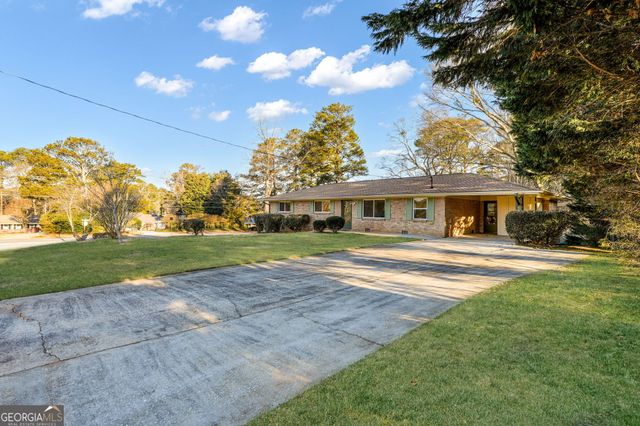 3924 Barr Circle, Tucker, GA 30084