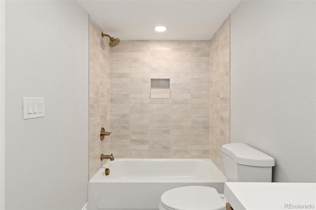 4505 S Yosemite Street 371, Denver, CO 80237