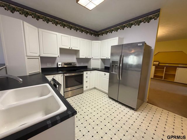 1146 County Road F Road, Dorchester, NE 68343