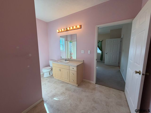 1146 County Road F Road, Dorchester, NE 68343