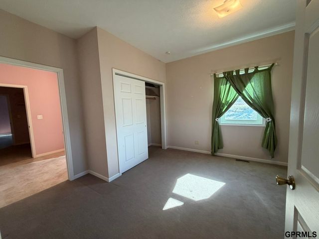 1146 County Road F Road, Dorchester, NE 68343