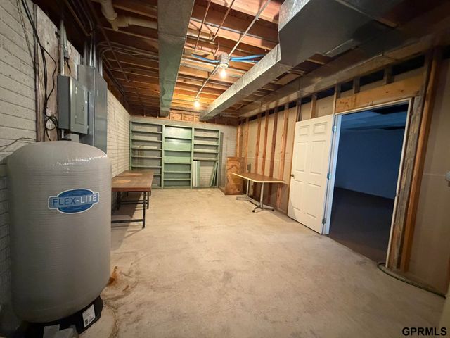 1146 County Road F Road, Dorchester, NE 68343