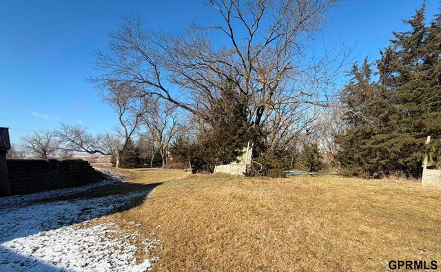 1146 County Road F Road, Dorchester, NE 68343