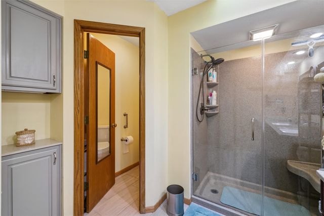 5700 Aspen Drive, West Des Moines, IA 50266