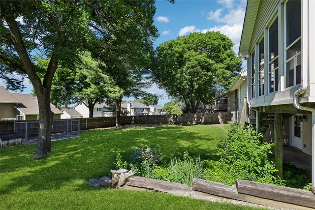 5700 Aspen Drive, West Des Moines, IA 50266