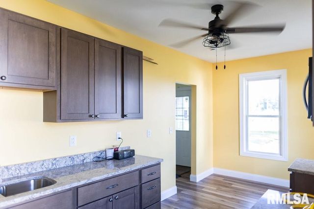 16853 N WRIGHT Road, Lewistown, IL 61542