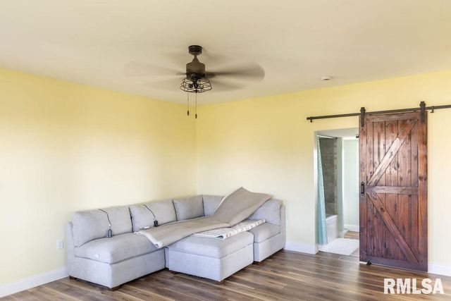 16853 N WRIGHT Road, Lewistown, IL 61542