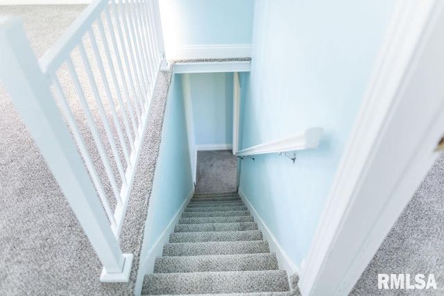 16853 N WRIGHT Road, Lewistown, IL 61542