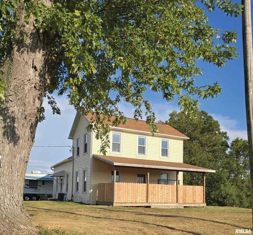 16853 N WRIGHT Road, Lewistown, IL 61542