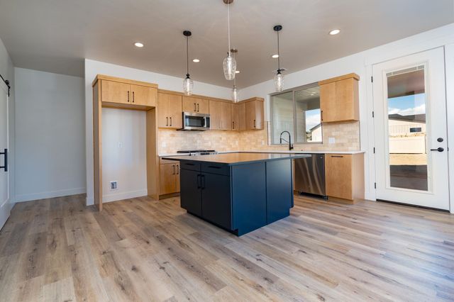 2356 GREEN APPLE DRIVE, Grand Junction, CO 81505