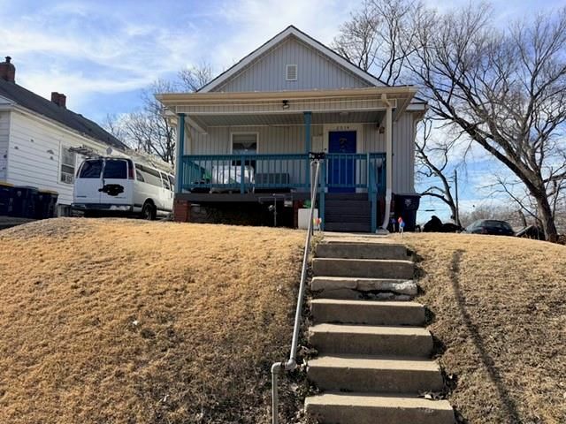 2014 Spruce Avenue, Kansas City, MO 64127