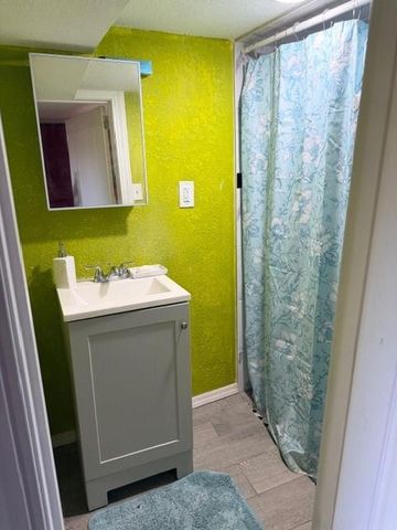 2014 Spruce Avenue, Kansas City, MO 64127